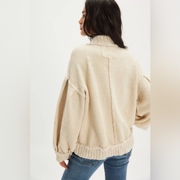 FREE PEOPLE We The Free Cute In This Cardigan Womens Size Small Ivory Chunky NWT - Picture 3 of 16